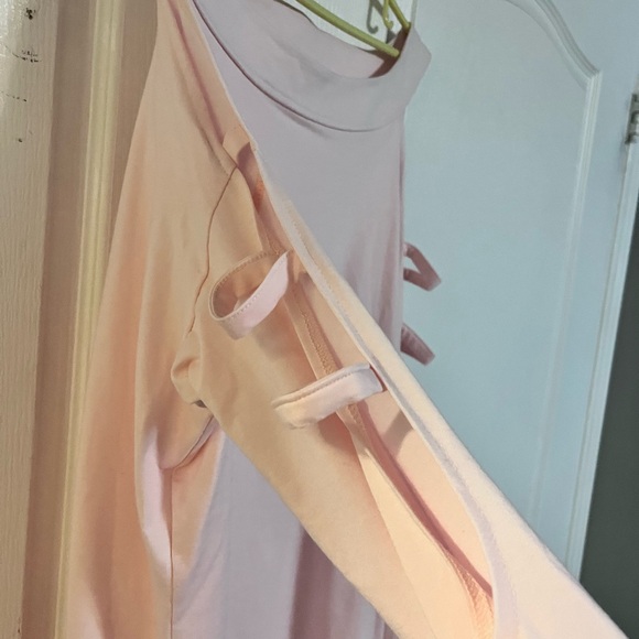 Light Pink Plus Size Top 4X - Picture 2 of 4